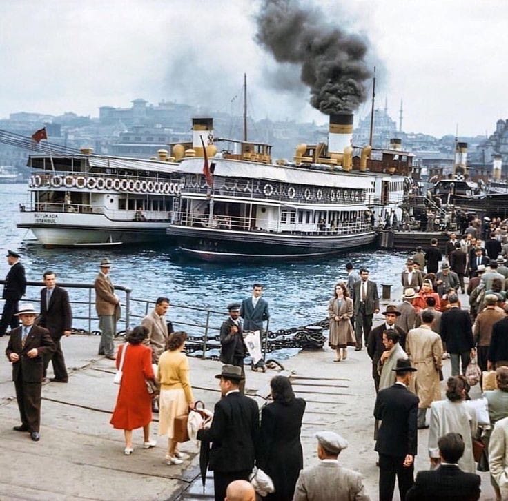 Mendilimde Kan Sesleri